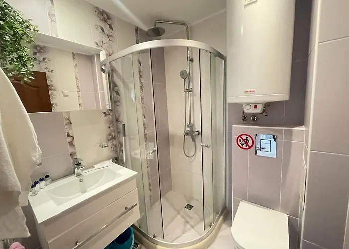 아파트 Sunny Varvara