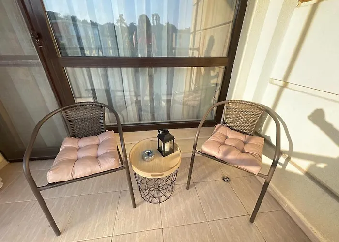 Sunny Varvara Варна